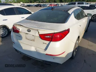 2015 Kia Optima SX Turbo with VIN 5XXGR4A69FG517335, listed as a IAAI auction lot 42014655 with 91,831 mi miles. Bid and sale history available at carsss.com. Image 20.