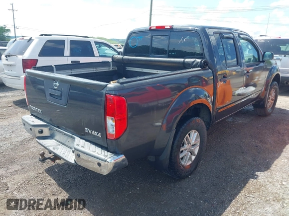 2015 Nissan Frontier SV с VIN 1N6AD0EV5FN742934, выставлен на аукционе IAAI как лот 42534199 с пробегом 231 400 миль миль и . История ставок и продаж доступна на DreamBid. Изображение 4.