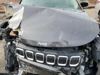 2022 Jeep Compass Latitude Lux with VIN 3C4NJDFB7NT109259, listed as a Copart auction lot 55744815 with 62,258 mi miles and Non repairable. Bid and sale history available at DreamBid. Image 12.