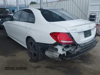 2018 Mercedes-Benz E 300 with VIN WDDZF4JB0JA371240, listed as a IAAI auction lot 42061937 with 66,167 mi miles and . Bid and sale history available at DreamBid. Image 3.
