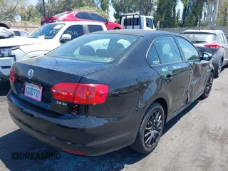 2011 Volkswagen Jetta SE с VIN 3VWDZ7AJ3BM113364, выставлен на аукционе IAAI как лот 42814994 с пробегом 158 685 миль миль и . История ставок и продаж доступна на DreamBid. Изображение 4.