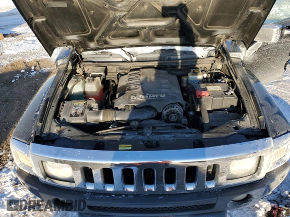 2010 Hummer H3 with VIN 5GTMNLEP2A8120047, listed as a Copart auction lot 45676335 with 213,265 mi miles and Clean Title. Bid and sale history available at DreamBid. Image 11.