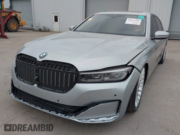 2020 BMW 7 Series 750i xDrive with VIN WBA7U2C04LBM61931, listed as a IAAI auction lot 41835563 with 42,811 mi miles. Bid and sale history available at carsss.com. Image 6.