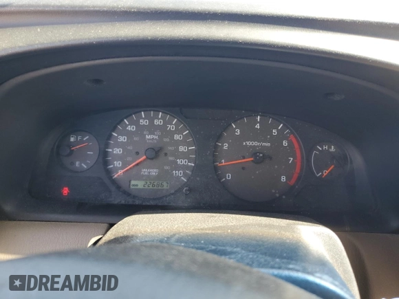 2000 Nissan Frontier XE with VIN 1N6ED27T0YC364061, listed as a Copart auction lot 61863515 with 226,867 mi miles and Clean title. Bid and sale history available at DreamBid. Image 9.