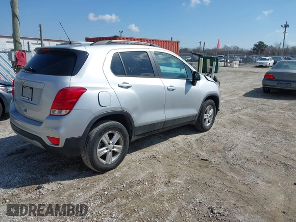 2021 Chevrolet Trax LT z VIN KL7CJPSB2MB326150, wystawiony jako IAAI lot #42019349 z przebiegiem 89 566 mil mil oraz . Historia ofert i sprzedaży dostępna na DreamBid. Obrazek 4.