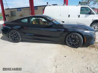 2020 BMW M8 with VIN WBSAE0C01LCD71085, listed as a IAAI auction lot 41432091 with 14,032 mi miles. Bid and sale history available at carsss.com. Image 13.