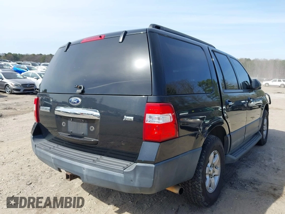 2012 Ford Expedition XL with VIN 1FMJU1G57CEF39900, listed as a IAAI auction lot 41745289 with 179,897 mi miles and . Bid and sale history available at DreamBid. Image 4.