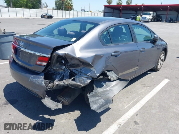 2015 Honda Civic LX с VIN 19XFB2F57FE200232, выставлен на аукционе IAAI как лот 42381508 с пробегом 85 299 миль миль и . История ставок и продаж доступна на DreamBid. Изображение 4.
