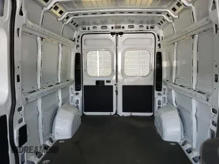 2023 Ram ProMaster Cargo with VIN 3C6LRVDG8PE565077, listed as a Copart auction lot 55407095 with 5,596 mi miles and Salvage Title. Bid and sale history available at carsss.com. Image 10.
