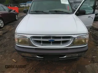 1997 Ford Explorer XLT z VIN 1FMDU35P5VUD09276, wystawiony jako IAAI lot #42221438 z przebiegiem 152 881 mil mil oraz . Historia ofert i sprzedaży dostępna na DreamBid. Obrazek 6.