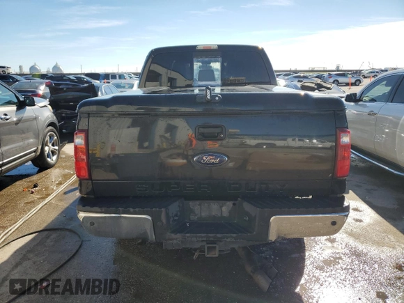 2012 Ford F-250 XL z VIN 1FT7W2BT7CEB60657, wystawiony jako Copart lot #88870585 z przebiegiem 323 147 mil mil oraz Nie do naprawy • Non repairable. Historia ofert i sprzedaży dostępna na DreamBid. Obrazek 6.
