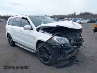2015 Mercedes-Benz GL-Class GL 63 AMG with VIN 4JGDF7EE3FA486234, listed as a IAAI auction lot 41771766 with 146,400 mi miles. Bid and sale history available at carsss.com. Image 1.