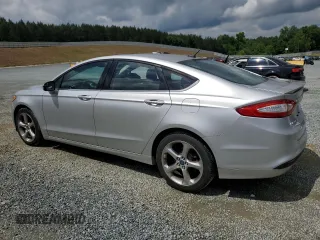 2013 Ford Fusion SE with VIN 3FA6P0HR2DR174320, listed as a Copart auction lot 56330385 with 127,301 mi miles and Salvage title. Bid and sale history available at DreamBid. Image 2.
