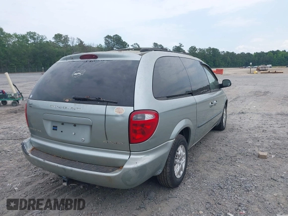 2003 Dodge Caravan Sport with VIN 2D4GP44R93R342893, listed as a IAAI auction lot 42210930 with Not Provided miles and . Bid and sale history available at carsss.com. Image 4.