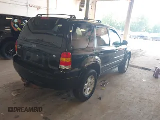 2006 Ford Escape Limited z VIN 1FMYU94166KC22761, wystawiony jako IAAI lot #42853449 z przebiegiem 180 841 mil mil oraz . Historia ofert i sprzedaży dostępna na DreamBid. Obrazek 4.