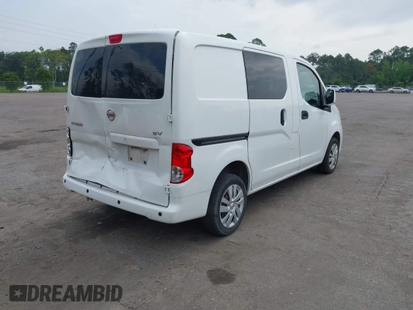 2020 Nissan NV200 SV with VIN 3N6CM0KN4LK697354, listed as a IAAI auction lot 42410957 with 112,991 mi miles and . Bid and sale history available at DreamBid. Image 4.