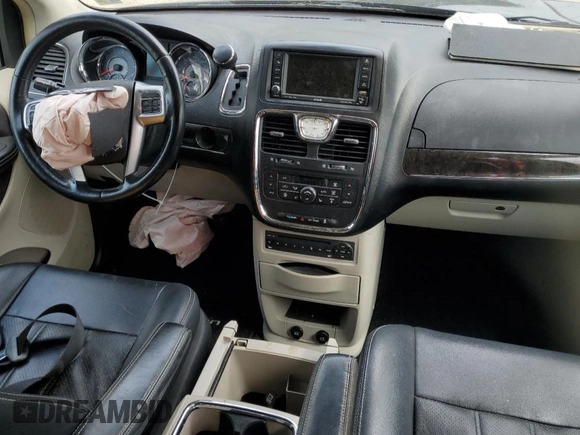 2011 Chrysler Town & Country Touring-L with VIN 2A4RR8DG8BR609567, listed as a Copart auction lot 51462205 with 67,446 mi miles and Salvage Title. Bid and sale history available at carsss.com. Image 8.