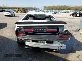 2021 Dodge Challenger R/T Scat Pack Widebody z VIN 2C3CDZFJ4MH649649, wystawiony jako Copart lot #51175535 z przebiegiem 52 535 mil mil oraz Szkoda całkowita • Salvage title. Historia ofert i sprzedaży dostępna na DreamBid. Obrazek 6.