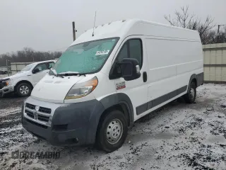 2018 Ram ProMaster Cargo with VIN 3C6URVJG2JE108281, listed as a Copart auction lot 44263195 with 210,691 mi miles and Clean Title. Bid and sale history available at carsss.com. Image 1.