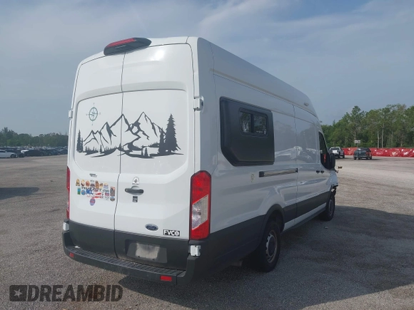 2022 Ford Transit Cargo с VIN 1FTBR3X87NKA74815, выставлен на аукционе IAAI как лот 42323910 с пробегом 57 064 миль миль и . История ставок и продаж доступна на DreamBid. Изображение 4.