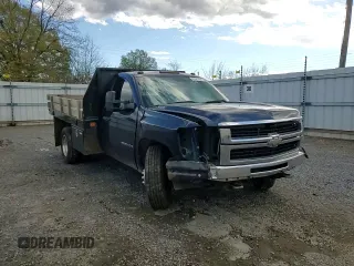 2009 Chevrolet Silverado 3500HD WT with VIN 1GBJC74K99E137457, listed as a Copart auction lot 81621334 with 75,018 mi miles and Salvage Title. Bid and sale history available at DreamBid. Image 11.