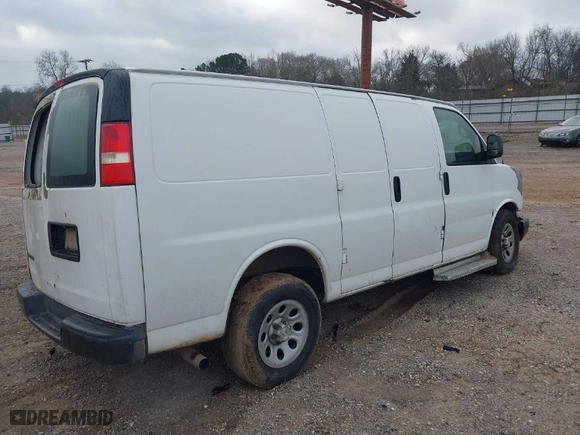 2009 Chevrolet Express Cargo Van with VIN 1GCFG15X991137849, listed as a IAAI auction lot 41506532 with 221,685 mi miles. Bid and sale history available at carsss.com. Image 4.