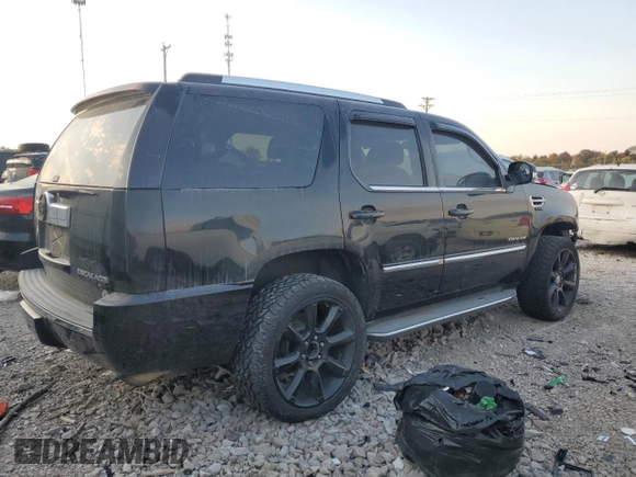 2010 Cadillac Escalade z VIN 1GYUKAEF8AR184514, wystawiony jako Copart lot #73656034 z przebiegiem 146 172 mil mil oraz Szkody całkowita. Historia ofert i sprzedaży dostępna na DreamBid. Obrazek 3.