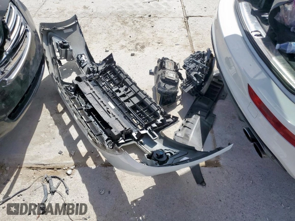 2016 Audi SQ5 Premium Plus with VIN WA1CCAFP0GA015076, listed as a Copart auction lot 57091295 with 136,573 mi miles and Salvage title. Bid and sale history available at DreamBid. Image 13.
