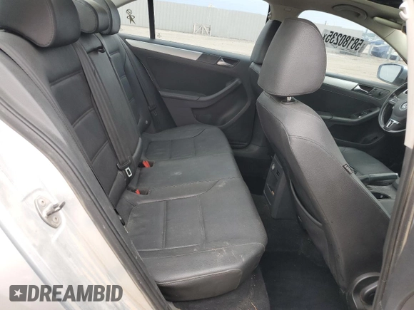 2011 Volkswagen Jetta TDI с VIN 3VWLL7AJ4BM084843, выставлен на аукционе Copart как лот 58180235 с пробегом 172 674 миль миль и Списание • Salvage title. История ставок и продаж доступна на DreamBid. Изображение 10.