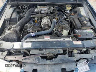 1996 Mercury Cougar z VIN 1MELM62W6TH629420, wystawiony jako Copart lot #67101634 z przebiegiem 71 996 mil mil oraz Szkody całkowita. Historia ofert i sprzedaży dostępna na DreamBid. Obrazek 11.