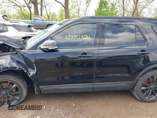 2018 Ford Explorer XLT with VIN 1FM5K7D85JGC67485, listed as a IAAI auction lot 42151574 with 96,019 mi miles and . Bid and sale history available at DreamBid. Image 15.