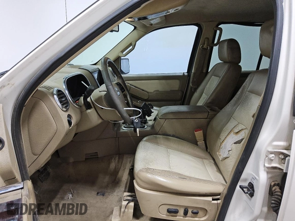 2007 Ford Explorer Limited with VIN 1FMEU65807UB43962, listed as a Copart auction lot 48156465 with 192,343 mi miles and Clean title. Bid and sale history available at DreamBid. Image 7.