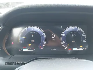 2024 Jeep Grand Cherokee Limited z VIN 1C4RJHBG9RC162492, wystawiony jako IAAI lot #42424937 z przebiegiem 5 939 mil mil oraz . Historia ofert i sprzedaży dostępna na DreamBid. Obrazek 7.