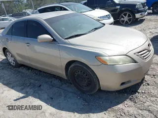 2008 Toyota Camry LE with VIN 4T1BE46K18U772114, listed as a IAAI auction lot 41983497 with 278,951 mi miles. Bid and sale history available at carsss.com. Image 1.
