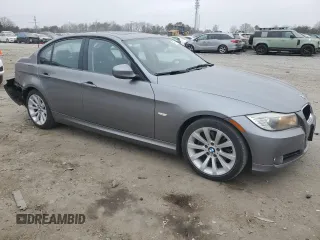 2011 BMW 3 Series 328i with VIN WBAPH7C54BE674355, listed as a Copart auction lot 48977585 with 88,778 mi miles and Clean Title. Bid and sale history available at DreamBid. Image 4.