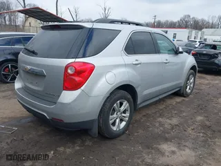2015 Chevrolet Equinox LT with VIN 2GNALBEK8F1101096, listed as a IAAI auction lot 41631055 with 160,966 mi miles. Bid and sale history available at carsss.com. Image 4.