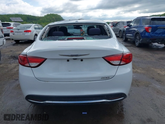 2015 Chrysler 200 Limited z VIN 1C3CCCAB7FN555436, wystawiony jako IAAI lot #42193998 z przebiegiem 126 448 mil mil oraz . Historia ofert i sprzedaży dostępna na DreamBid. Obrazek 16.
