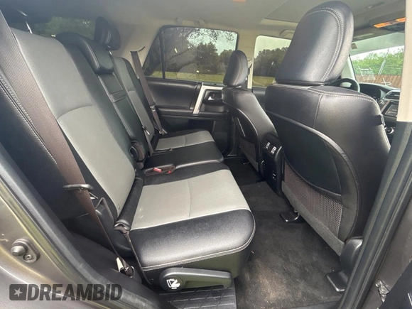 2018 Toyota 4Runner SR5 with VIN JTEBU5JR9J5557125, listed as a Copart auction lot 55256985 with 145,315 mi miles and Clean Title. Bid and sale history available at carsss.com. Image 6.