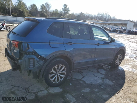 2019 Volkswagen Tiguan S with VIN 3VV1B7AX8KM087506, listed as a Copart auction lot 88117045 with 109,717 mi miles and Salvage Title. Bid and sale history available at carsss.com. Image 3.