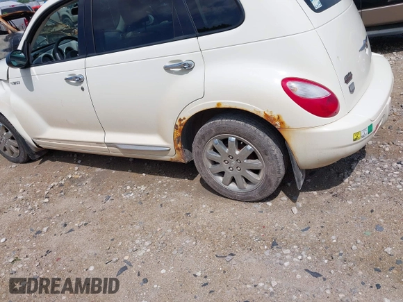 2008 Chrysler PT Cruiser с VIN 3A8FY48B18T157253, выставлен на аукционе IAAI как лот 42681445 с пробегом 101 843 миль миль и . История ставок и продаж доступна на DreamBid. Изображение 14.
