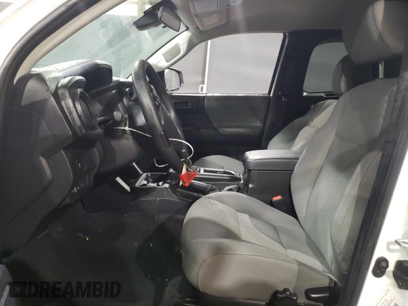2023 Toyota Tacoma SR с VIN 3TYRX5GN5PT085981, выставлен на аукционе Copart как лот 43403015 с пробегом 32 567 миль миль и Чистый • Clean title. История ставок и продаж доступна на DreamBid. Изображение 7.
