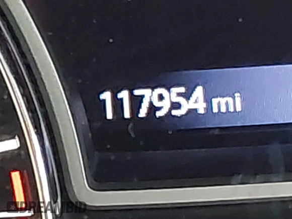 2018 Nissan Altima SR with VIN 1N4AL3AP6JC267111, listed as a IAAI auction lot 42070413 with 117,954 mi miles and . Bid and sale history available at carsss.com. Image 15.