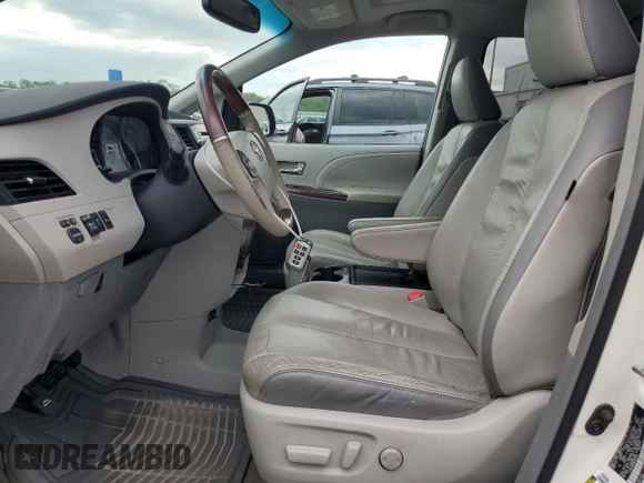 2011 Toyota Sienna XLE with VIN 5TDDK3DC6BS004295, listed as a Copart auction lot 65534555 with 195,143 mi miles and Clean title. Bid and sale history available at DreamBid. Image 7.
