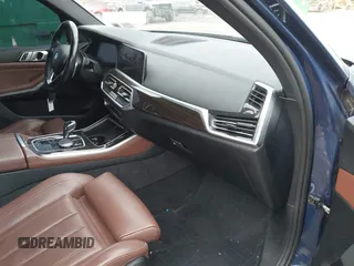 2019 BMW X5 xDrive40i with VIN 5UXCR6C53KLK84916, listed as a IAAI auction lot 42035316 with 69,798 mi miles and . Bid and sale history available at DreamBid. Image 5.