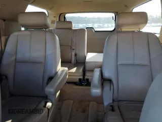 2008 Chevrolet Suburban LT w/2LT with VIN 3GNFK16388G207021, listed as a Copart auction lot 81885814 with 142,090 mi miles and Salvage Title. Bid and sale history available at carsss.com. Image 10.