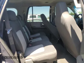 2003 Ford Expedition Special Service z VIN 1FMRU15W13LA27494, wystawiony jako Copart lot #58026365 z przebiegiem 230 893 mil mil oraz Szkoda całkowita • Salvage title. Historia ofert i sprzedaży dostępna na DreamBid. Obrazek 11.