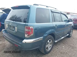 2007 Honda Pilot EX-L with VIN 5FNYF28717B034295, listed as a IAAI auction lot 41631628 with 195,572 mi miles. Bid and sale history available at carsss.com. Image 4.
