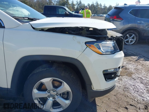 2020 Jeep Compass Latitude with VIN 3C4NJDBB0LT145359, listed as a IAAI auction lot 41747803 with 53,643 mi miles. Bid and sale history available at carsss.com. Image 19.