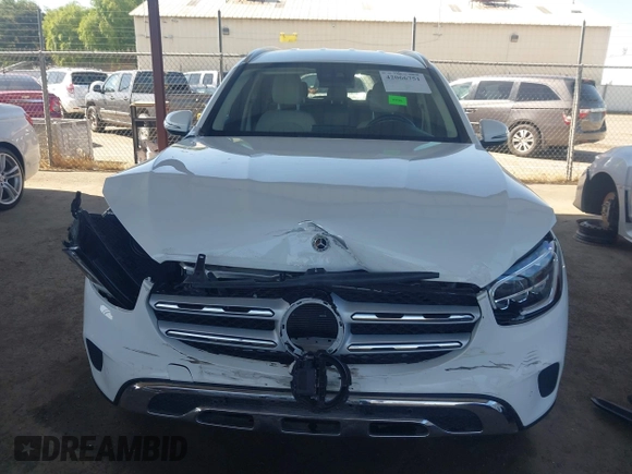 2022 Mercedes-Benz GLC 300 with VIN W1N0G8DB2NG100453, listed as a IAAI auction lot 42066751 with 24,345 mi miles and . Bid and sale history available at DreamBid. Image 12.