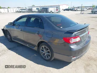 2013 Toyota Corolla L with VIN 5YFBU4EE6DP093689, listed as a IAAI auction lot 42158813 with 117,848 mi miles and . Bid and sale history available at DreamBid. Image 3.